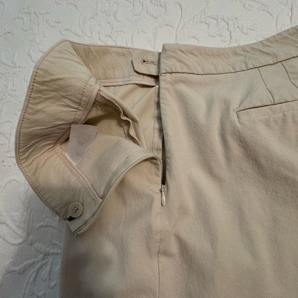 Talbots Khaki Chatham ankle pants. Size 6P - Picture 7 of 8